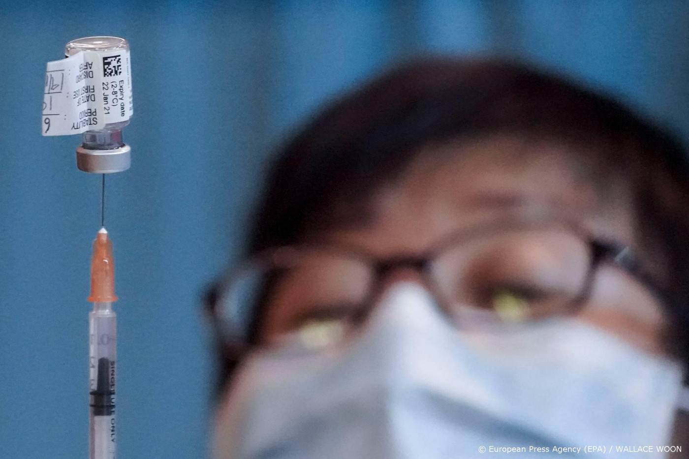 Britse ziekenhuizen slaan coronavaccin op in blockchain