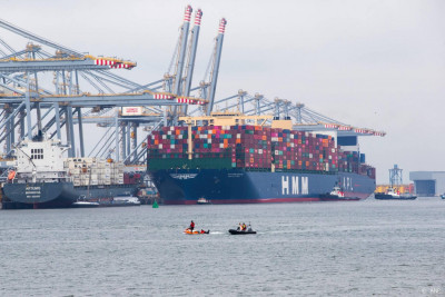 Rotterdamse haven krijgt slimme regenwaterafvoer met sensoren