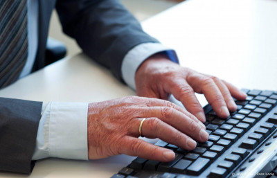 ‘Veiligheidsrisico’s bij overheid door thuiswerksoftware’